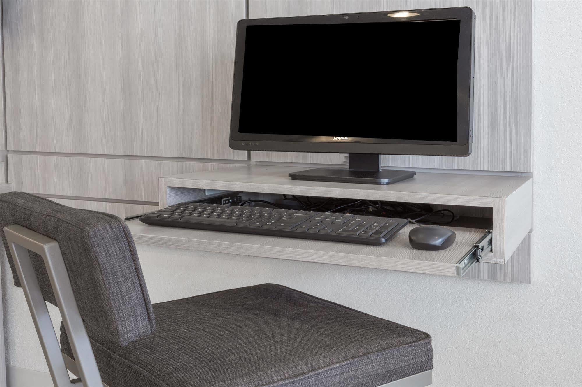 Microtel Inn&Suites Modesto Ceres Eksteriør bilde